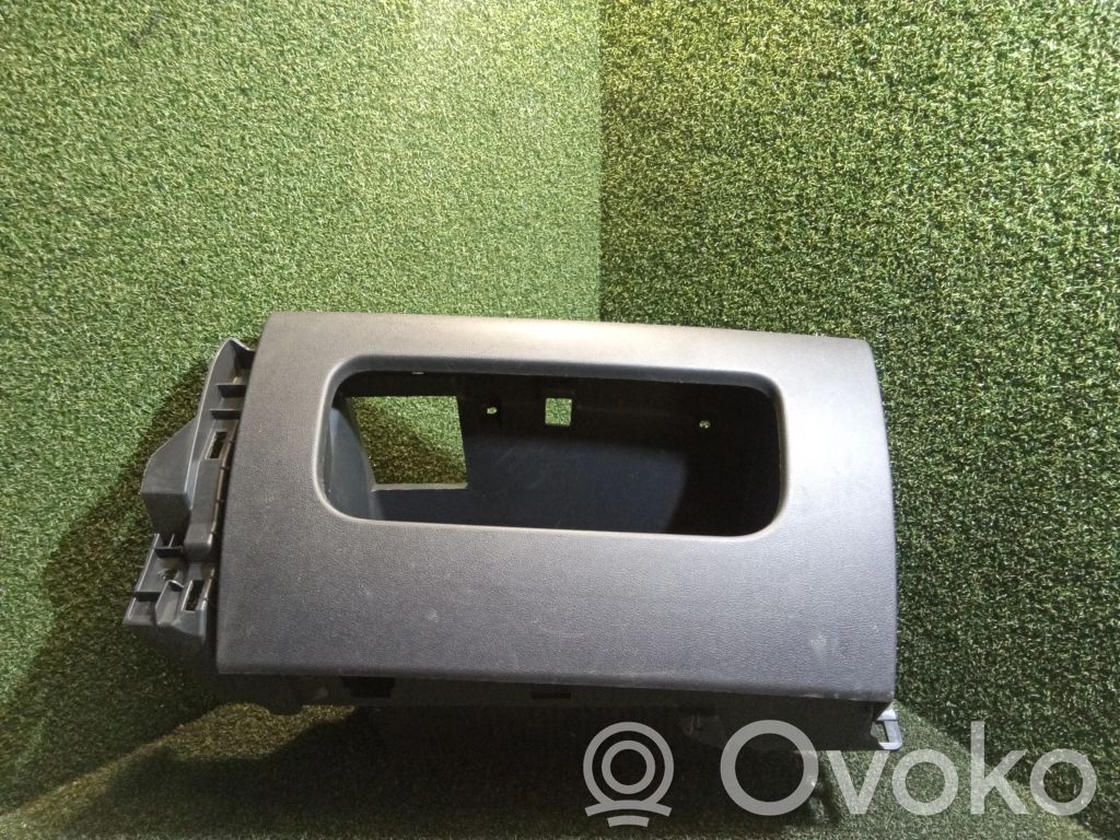 Fiat Talento Daiktadėžė 