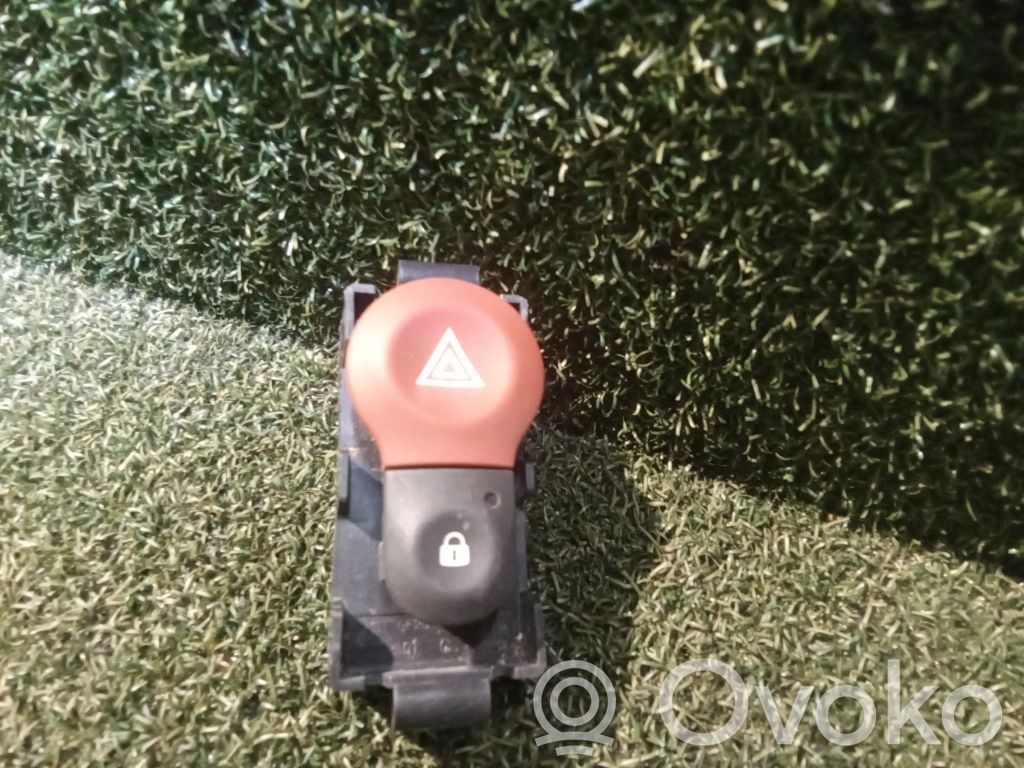 Renault Kangoo II Hazard light switch 