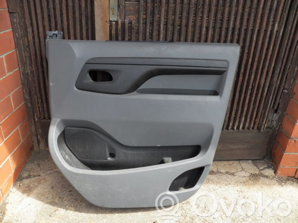 Toyota Proace Etuoven verhoilu 