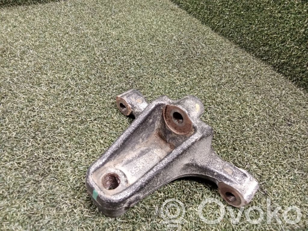 Renault Trafic III (X82) Engine mounting bracket 