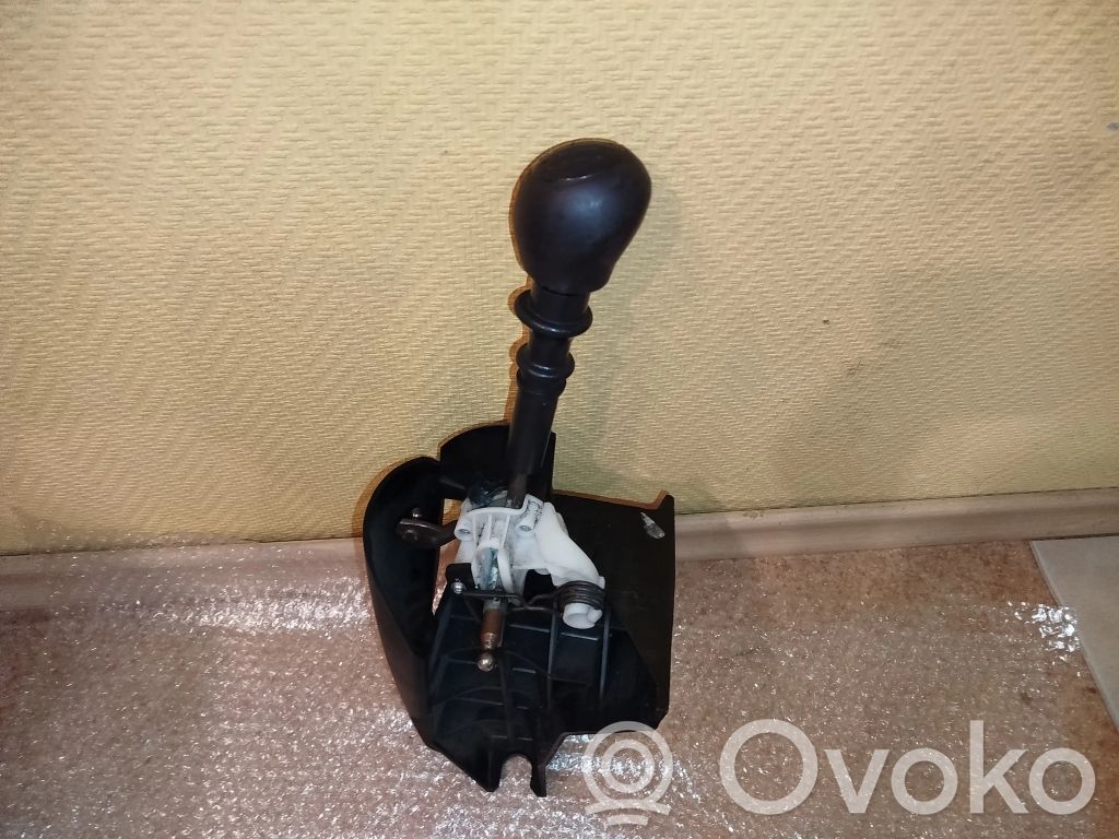 Renault Trafic III (X82) Selector caja de cambios 