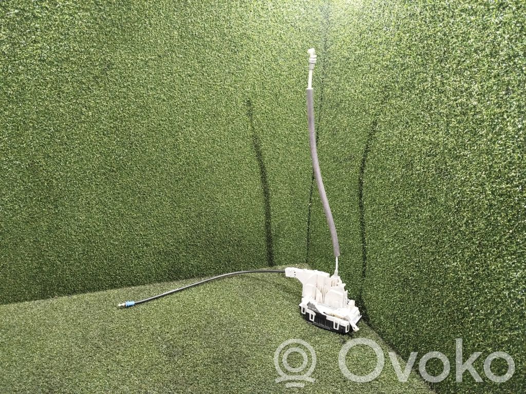 Volkswagen Crafter Priekšpusē slēdzene 