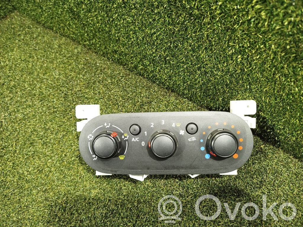 Nissan NV300 Climate control unit 