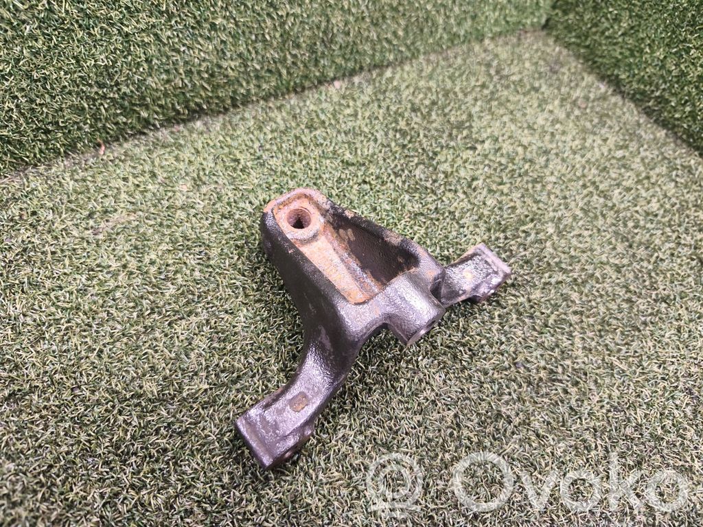 Renault Trafic III (X82) Engine mounting bracket 