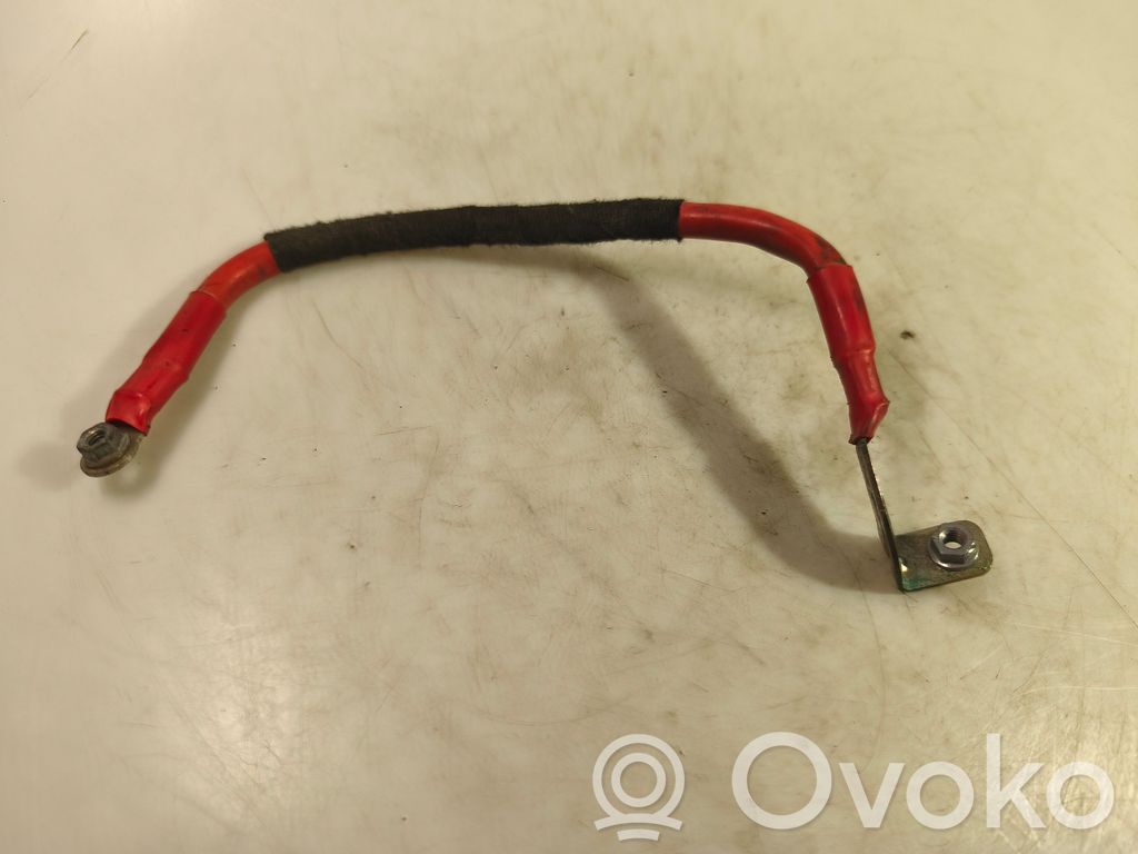 Opel Vivaro Pluskaapeli (akku) 