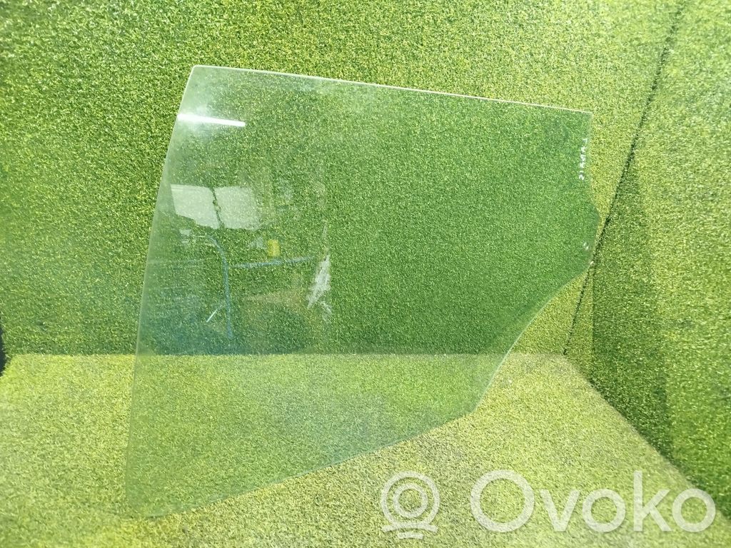 Ford Transit Custom Front door window/glass (coupe) 
