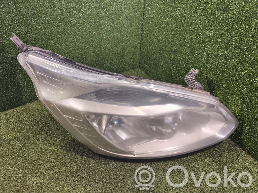 Ford Transit Custom Headlight/headlamp 