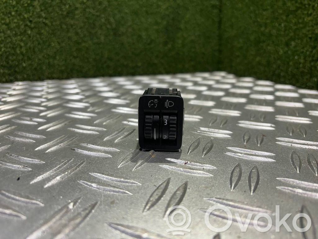 Headlight level height control switch   3C0941333