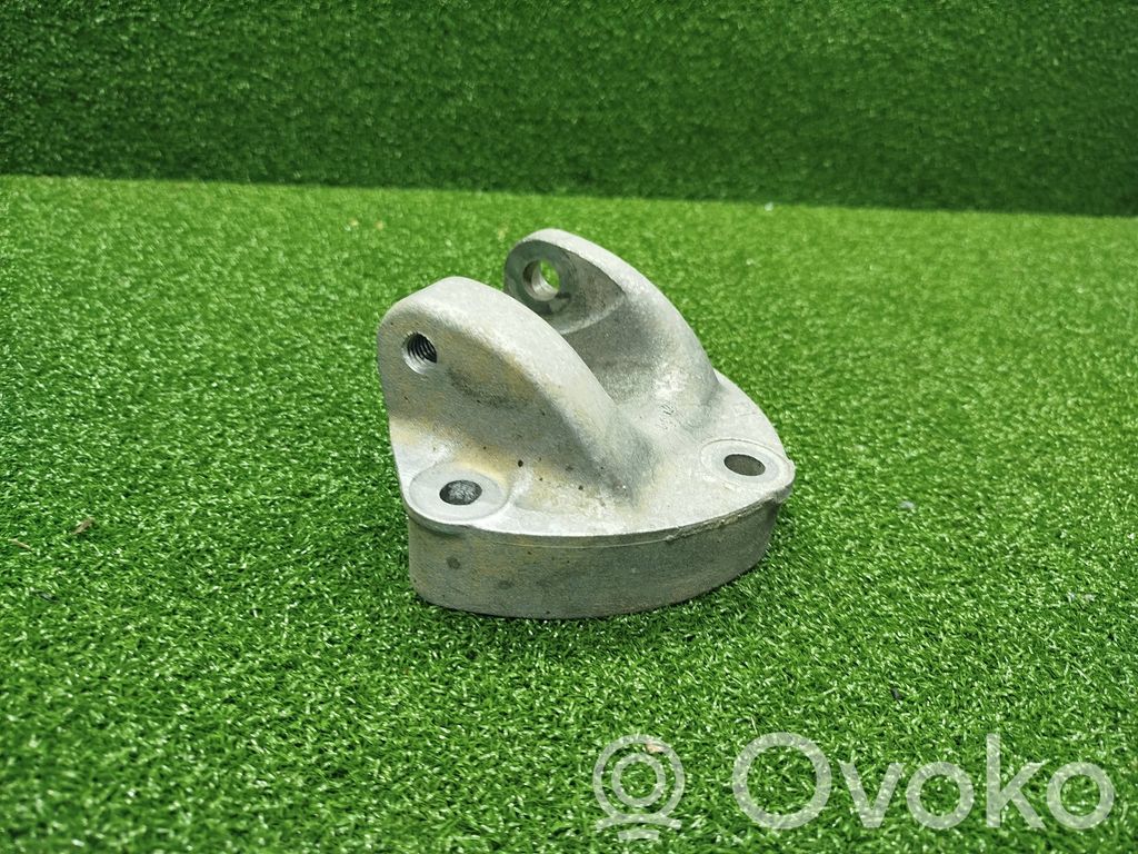 Renault Master III Engine mounting bracket 