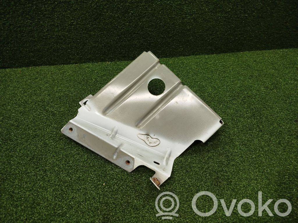 Uchwyt / Mocowanie błotnika przedniego   631236296R,5009D