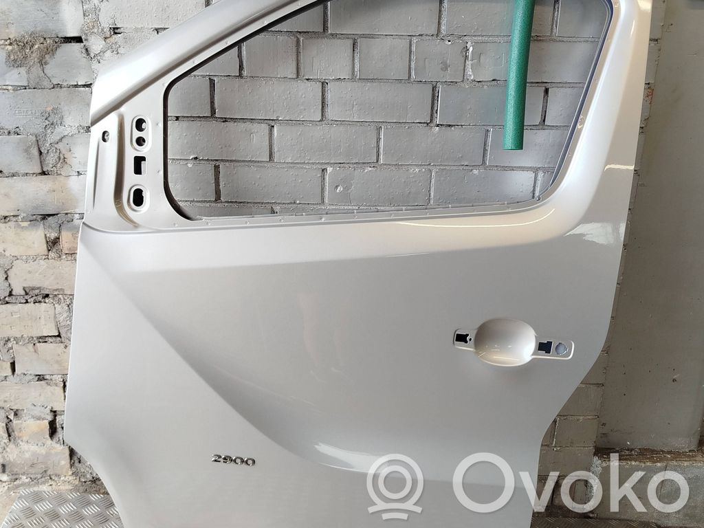 Opel Vivaro Front door 