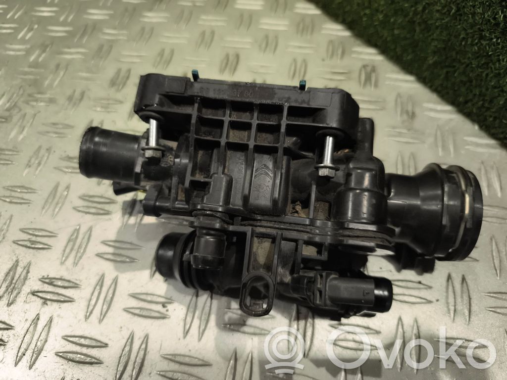 Toyota Proace Termostaatin kotelo 