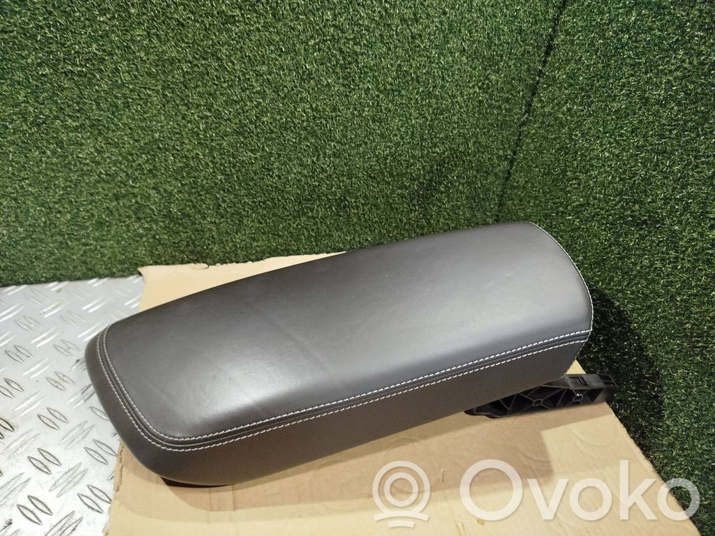 Armrest   1594460XBD,49672M,PA6GF30