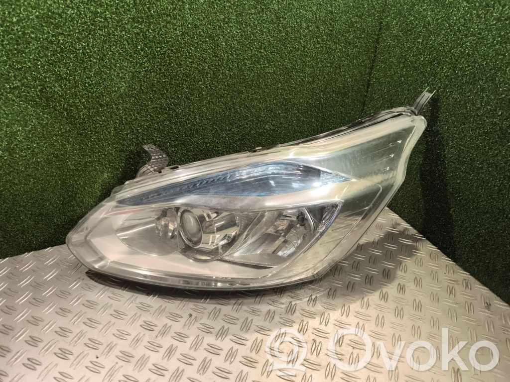 Ford Transit Custom Headlight/headlamp 