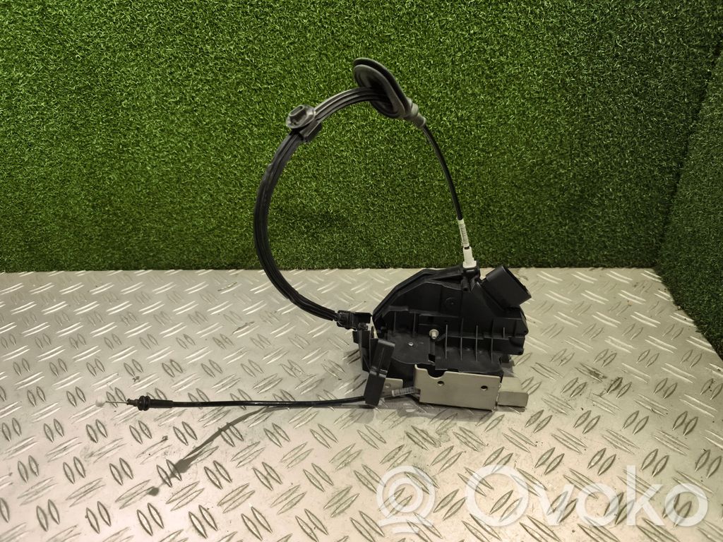 Priekšpusē slēdzene   BK21V219A64CF,BK21V219A64,415235412A