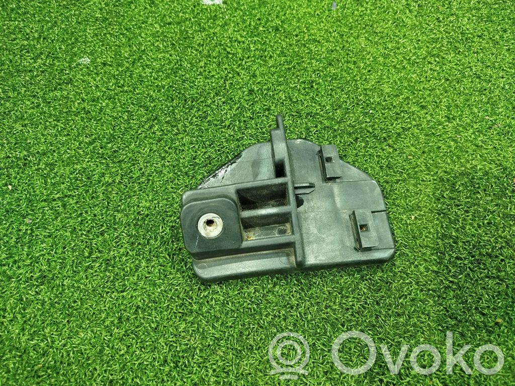 Front bumper mounting bracket   BK2117K543BAW,BK2117K543BA,BK2117K543