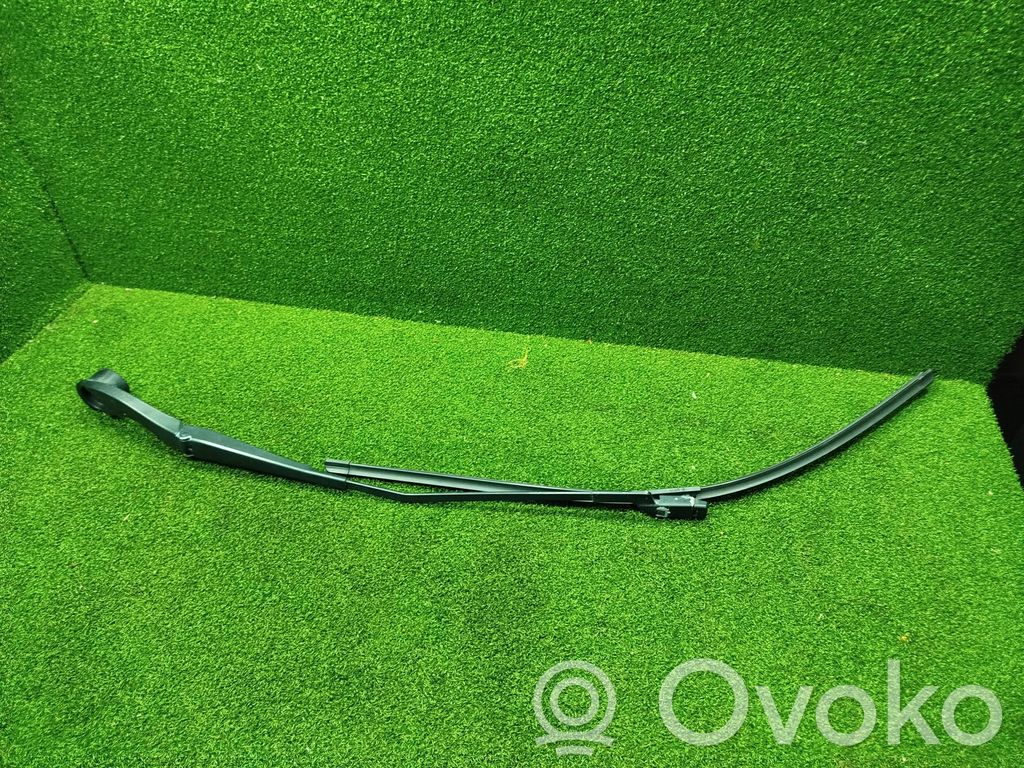 Ford Transit Custom Front wiper blade arm 