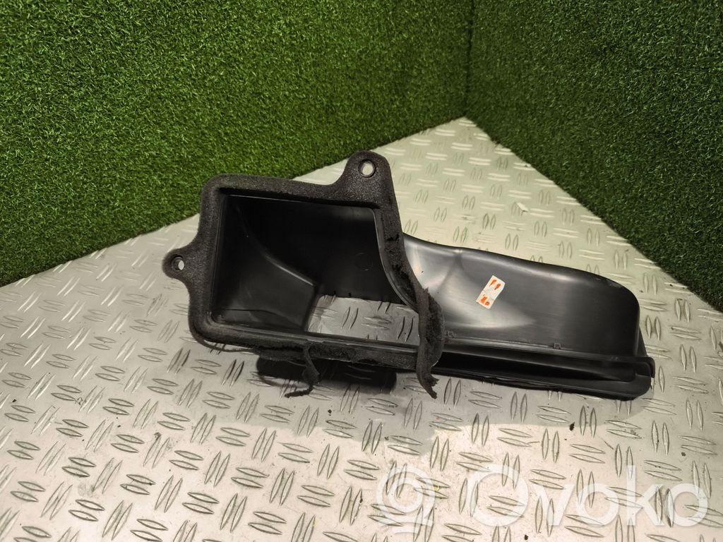 Ford Transit Custom Oro paėmimo kanalo detalė (-ės) 