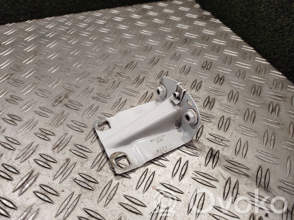 Ford Transit Custom Fender mounting bracket 