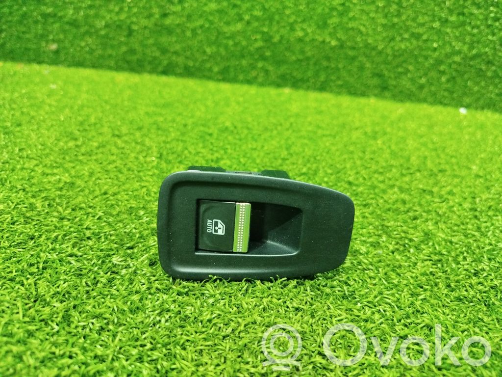 Renault Arkana Electric window control switch 
