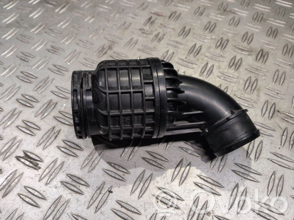 Renault Trafic III (X82) Intercooler hose/pipe 
