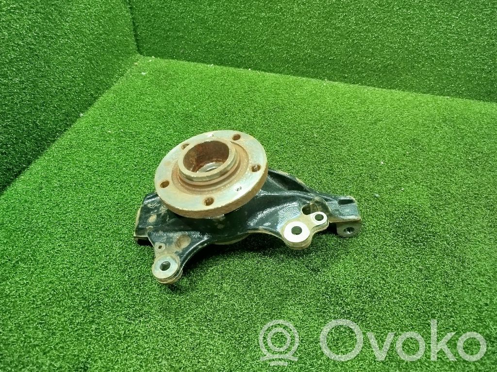 Peugeot 3008 II Front wheel hub spindle knuckle 