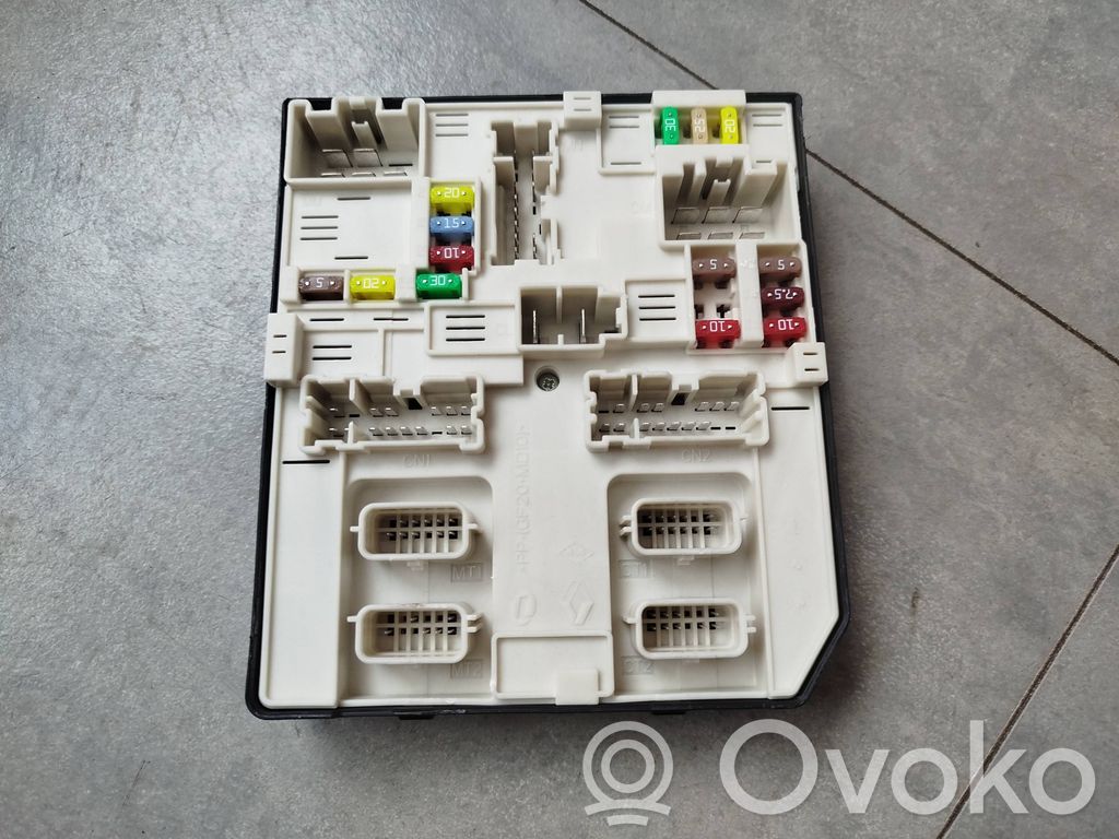 Fuse module   284B69681R,519543F09,2591379703
