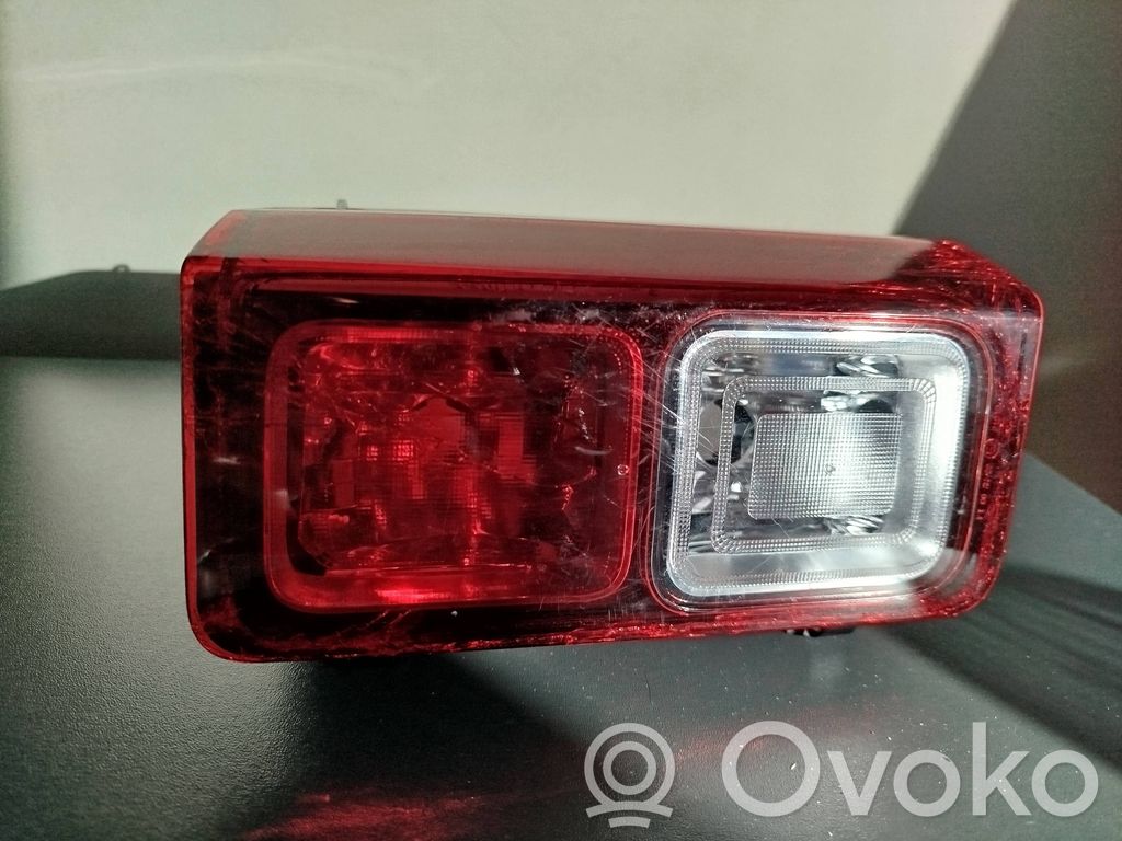 Renault Trafic III (X82) Rear/tail lights 
