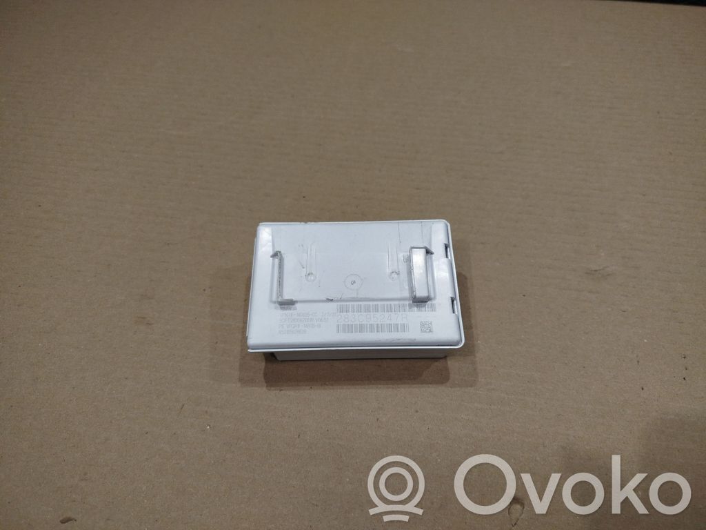 Renault Master III GPS navigation control unit/module 