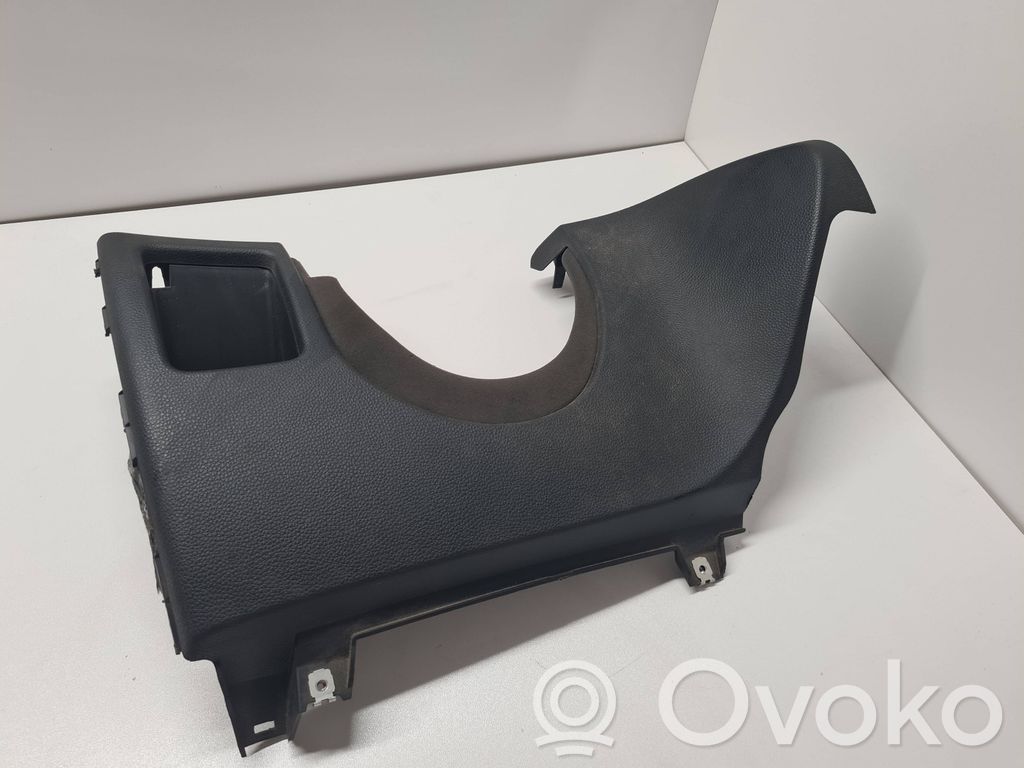 BMW 1 E81 E87 Kita salono detalė 