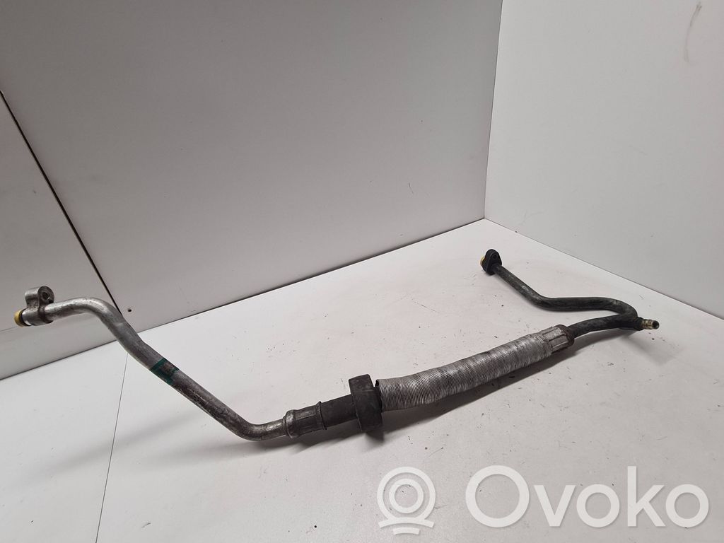 Air conditioning (A/C) pipe/hose   6913893,3121103