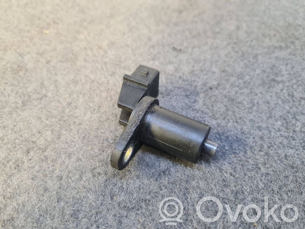 BMW 5 E39 Crankshaft position sensor 