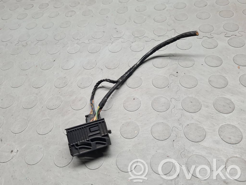 BMW 7 E38 Arnés/cableado de faro delantero/principal 