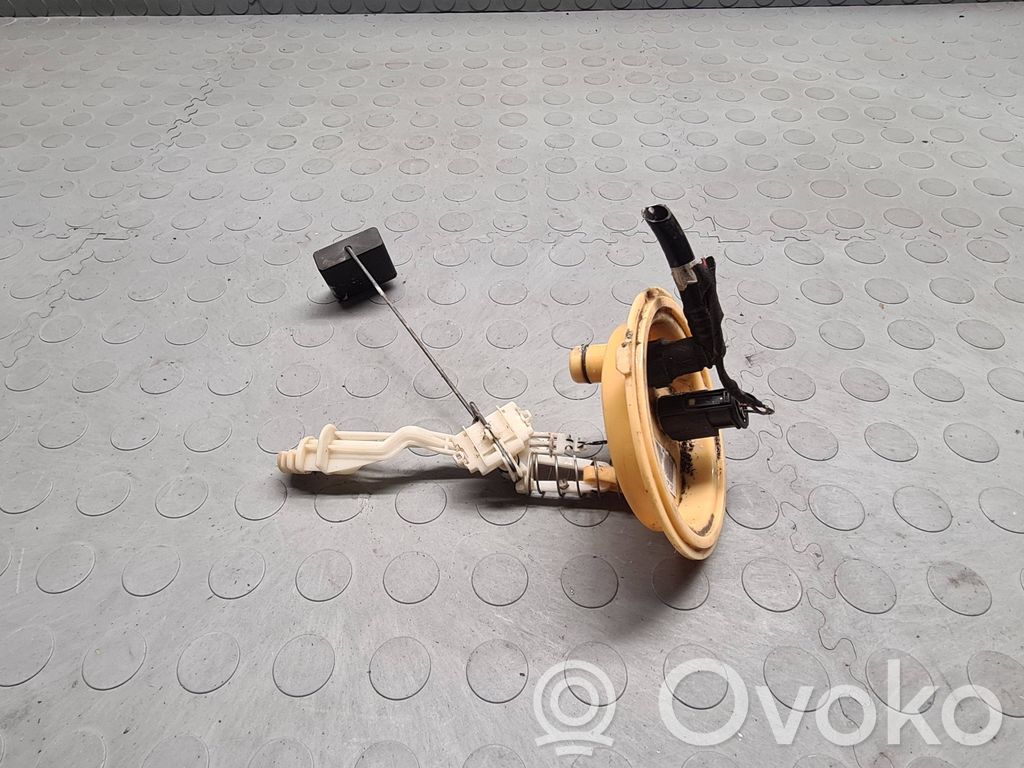 BMW 7 E65 E66 Capteur niveau de carburant 