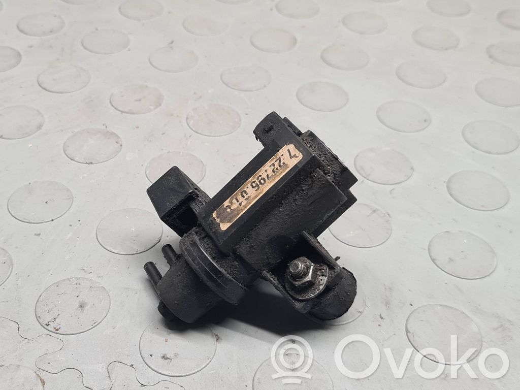 BMW 7 E65 E66 Solenoidinis vožtuvas 