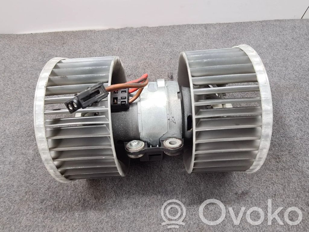 Mazā radiatora ventilators   0130101103