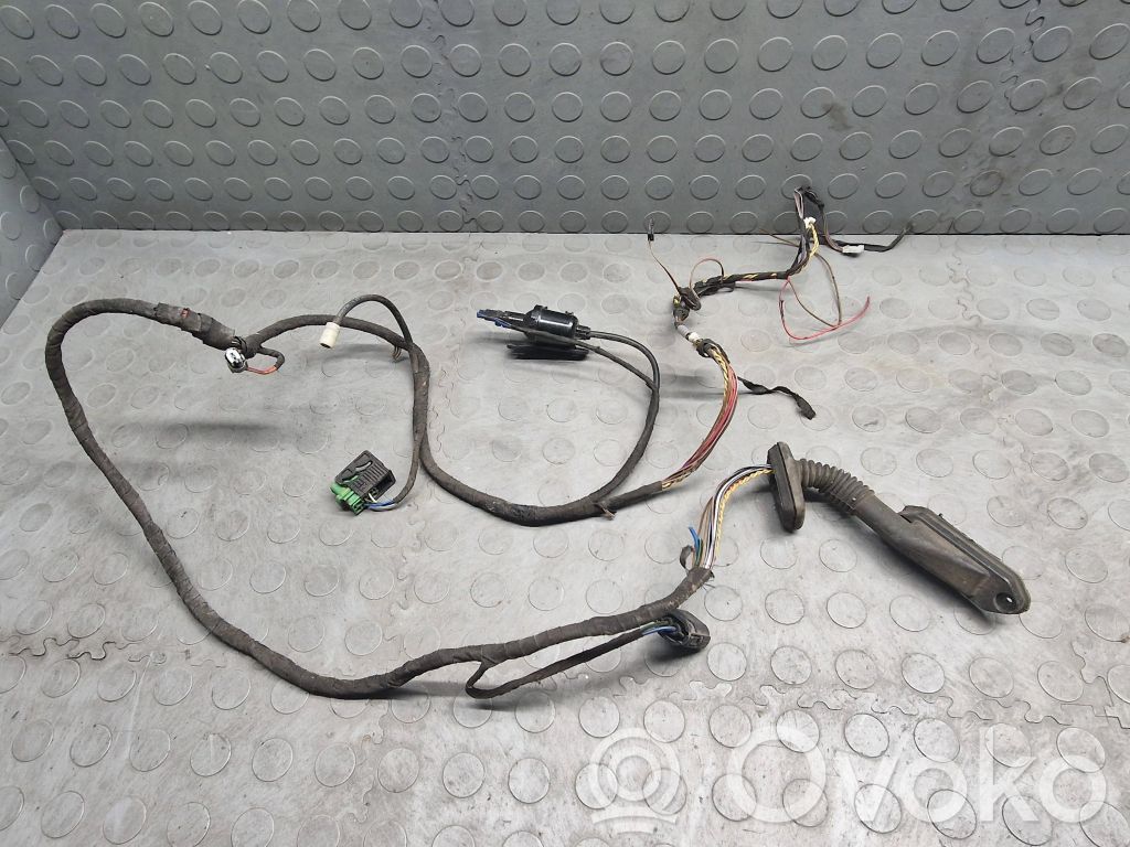 BMW 7 E38 Front door wiring loom 