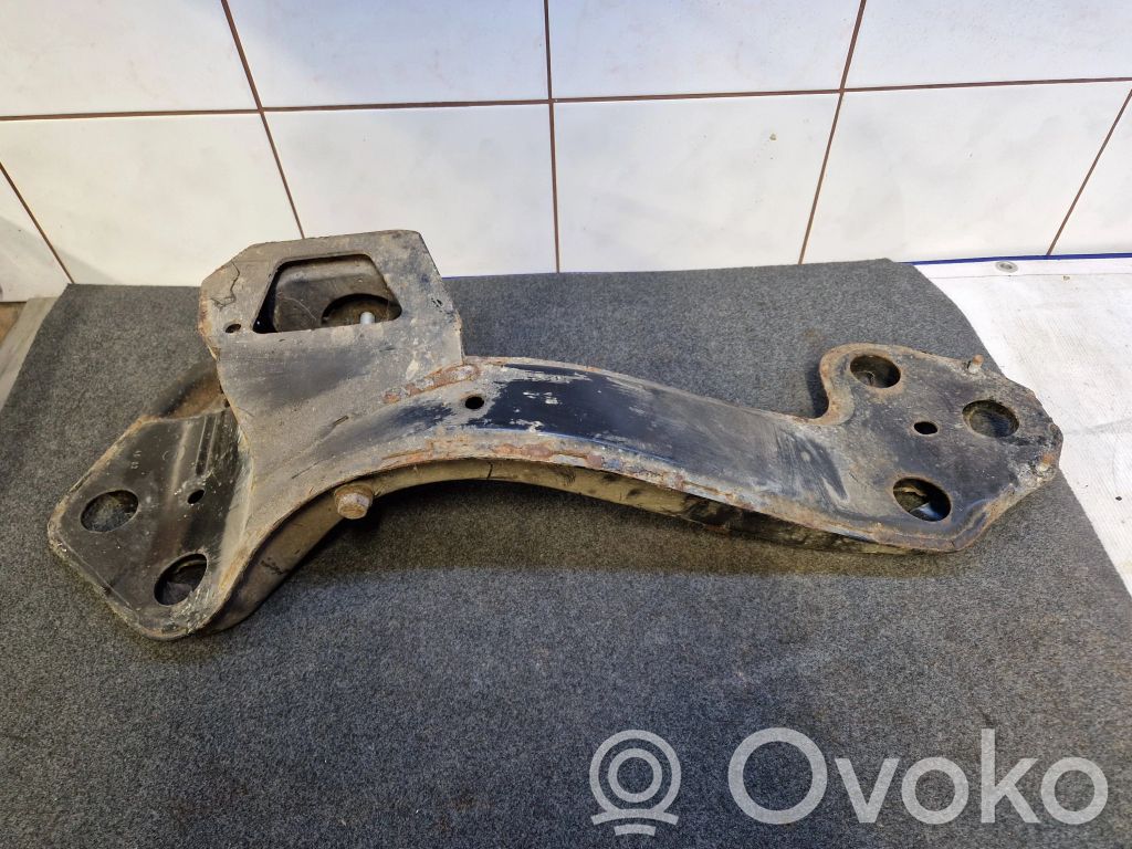 BMW X5 E53 Gearbox mounting bracket 
