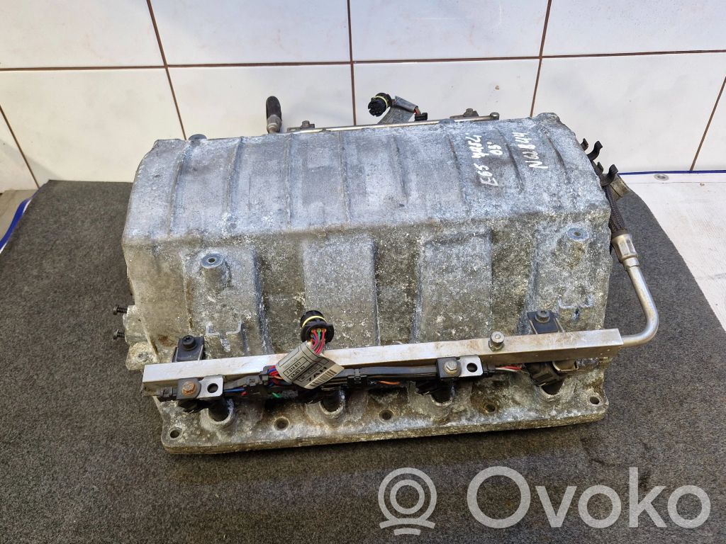Intake manifold   7537882,72292802,155224500,509330861394