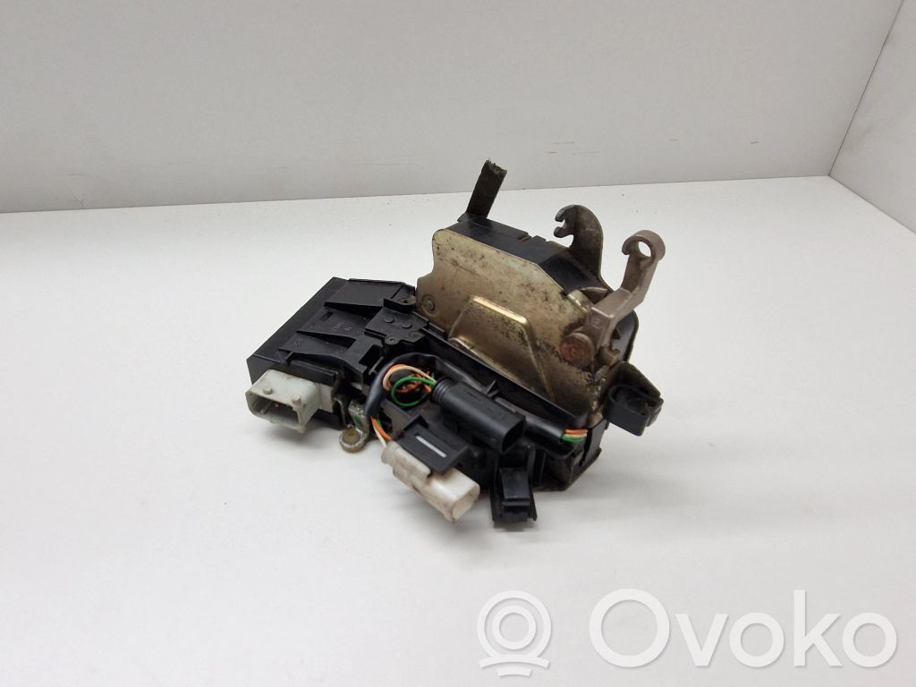 BMW 7 E38 Front door lock 