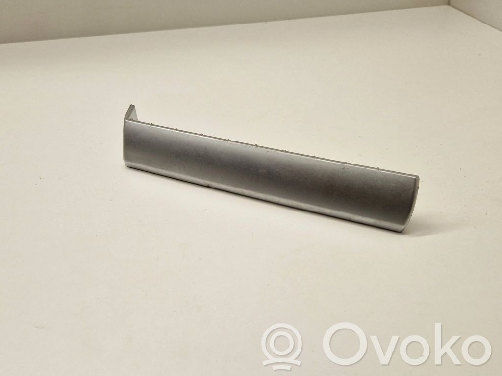 Moldura de la guantera   4992800