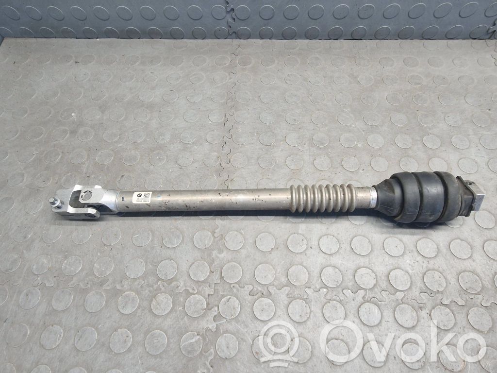 Steering column universal joint   6890966