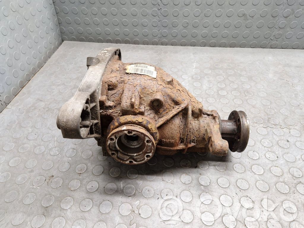 BMW 5 E39 Galinis reduktorius 