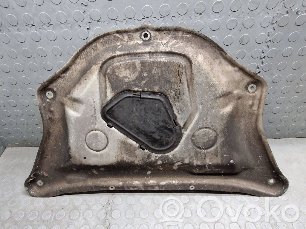 Cache de protection sous moteur   6774186