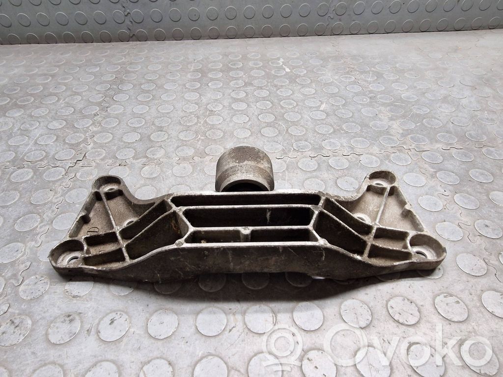 BMW 7 E38 Support de boîte de vitesses 