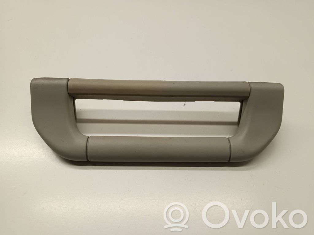 BMW 7 E38 Rankenėlė priekinė 