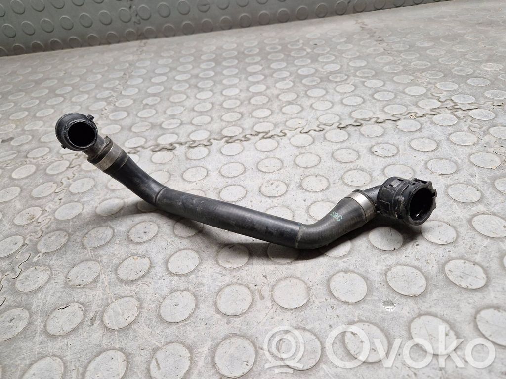 Engine coolant pipe/hose   8475692