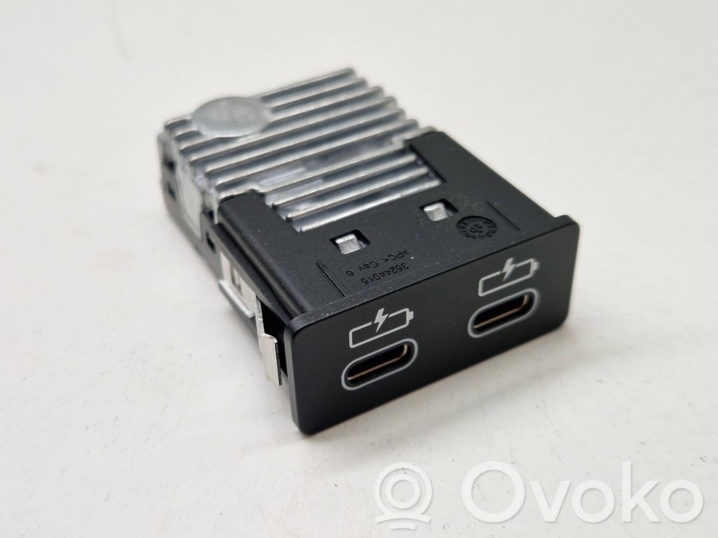 USB-pistokeliitin   5A5C190