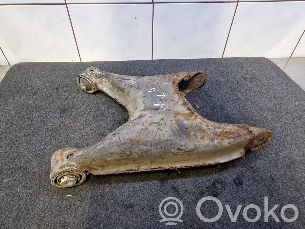 BMW 7 E38 Rear upper control arm/wishbone 