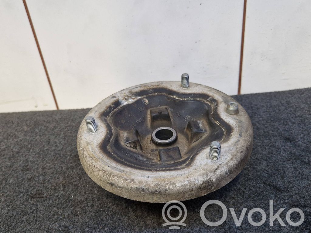 Front upper strut mount   6753966